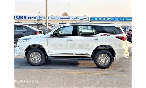 Buy Import Toyota Fortuner White Car in Import - Dubai in Cabo Delgado Buy Import Toyota Fortuner White Car in Import - Dubai in Cabo Delgado