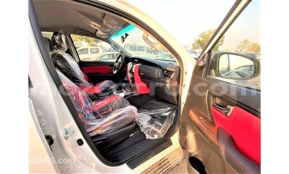 Buy Import Toyota Fortuner White Car in Import - Dubai in Cabo Delgado Buy Import Toyota Fortuner White Car in Import - Dubai in Cabo Delgado