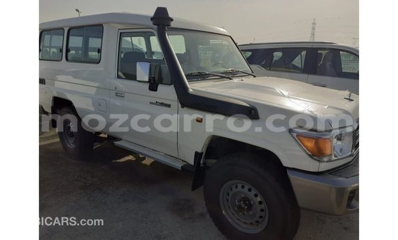 Buy Import Toyota Land Cruiser White Car in Import - Dubai in Cabo Delgado Buy Import Toyota Land Cruiser White Car in Import - Dubai in Cabo Delgado