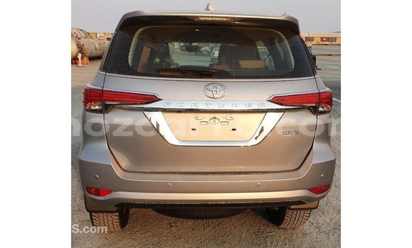 Buy Import Toyota Fortuner Other Car in Import - Dubai in Cabo Delgado Buy Import Toyota Fortuner Other Car in Import - Dubai in Cabo Delgado