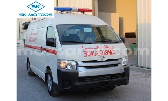 Comprar Importar Toyota Hiace Branco Carro em Import - Dubai em Cabo Delgado