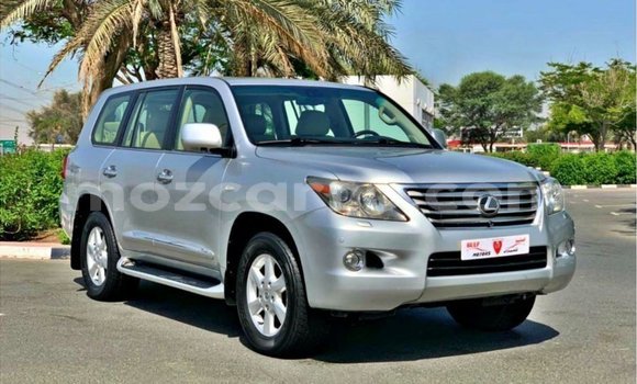 Comprar Importar Lexus LX De outros Carro em Import - Dubai em Cabo Delgado