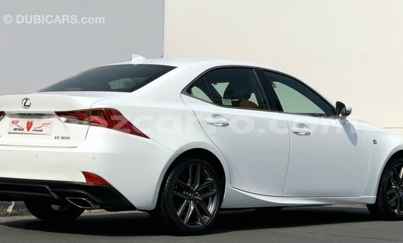 Nunua Imported Lexus IS Nyeupe Gari ndani ya Import - Dubai nchini Cabo Delgado Nunua Imported Lexus IS Nyeupe Gari ndani ya Import - Dubai nchini Cabo Delgado
