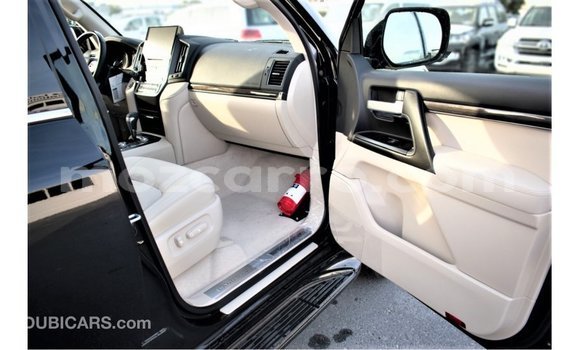 Buy Import Toyota Land Cruiser Black Car in Import - Dubai in Cabo Delgado Buy Import Toyota Land Cruiser Black Car in Import - Dubai in Cabo Delgado