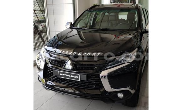 Comprar Importar Mitsubishi Montero Preto Carro em Import - Dubai em Cabo Delgado
