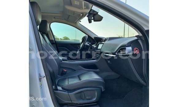 Tenga Imported Jaguar F-Pace Chena Mota in Import - Dubai in Cabo Delgado Tenga Imported Jaguar F-Pace Chena Mota in Import - Dubai in Cabo Delgado