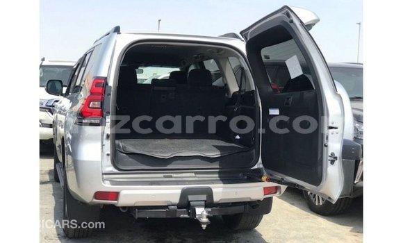 Comprar Importar Toyota Prado De outros Carro em Import - Dubai em Cabo Delgado Comprar Importar Toyota Prado De outros Carro em Import - Dubai em Cabo Delgado
