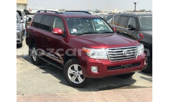 Tenga Imported Toyota Land Cruiser Tsvuku Mota in Import - Dubai in Cabo Delgado Tenga Imported Toyota Land Cruiser Tsvuku Mota in Import - Dubai in Cabo Delgado