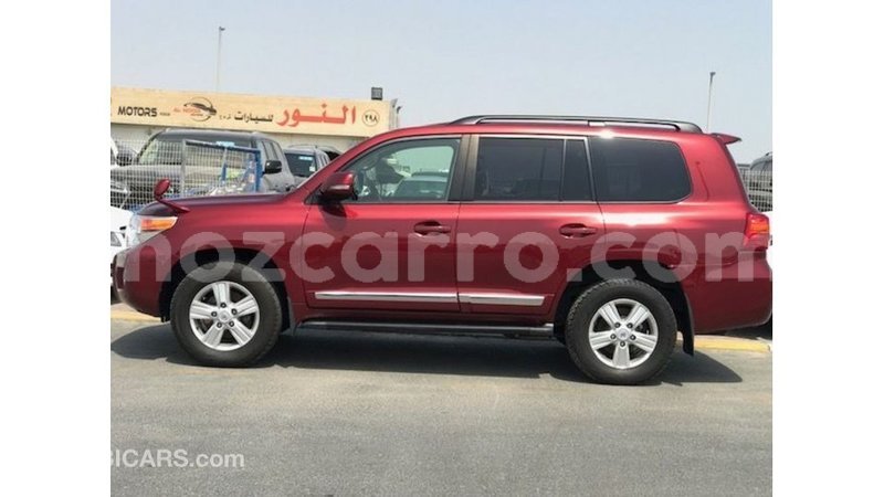 Big with watermark toyota land cruiser cabo delgado import dubai 8881