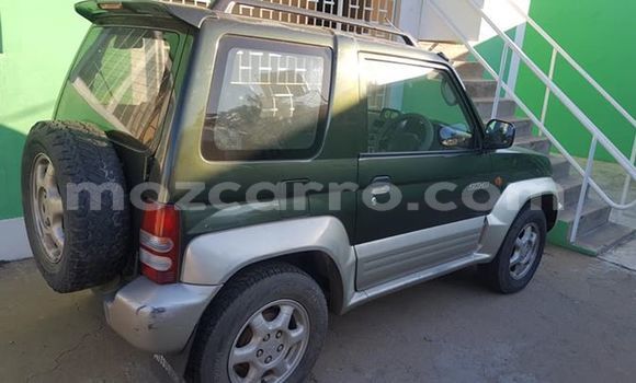 Comprar Usado Mitsubishi Pajero Verde Carro em Maputo em Maputo