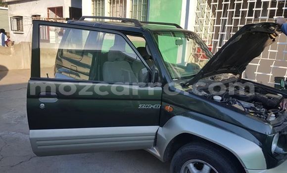 Comprar Usado Mitsubishi Pajero Verde Carro em Maputo em Maputo Comprar Usado Mitsubishi Pajero Verde Carro em Maputo em Maputo
