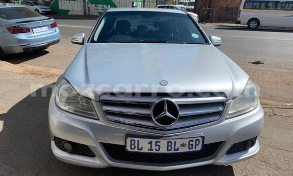 Buy Used Mercedes‒Benz C-Class Silver Car in Beira in Sofala Buy Used Mercedes‒Benz C-Class Silver Car in Beira in Sofala