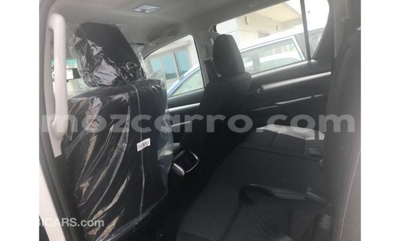 Buy Import Toyota Hilux White Car in Import - Dubai in Cabo Delgado Buy Import Toyota Hilux White Car in Import - Dubai in Cabo Delgado