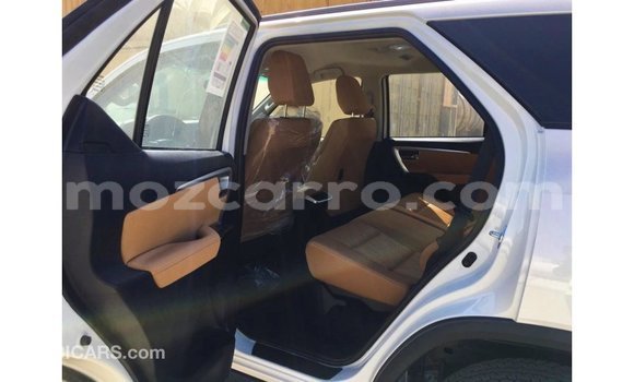 Buy Import Toyota Fortuner White Car in Import - Dubai in Cabo Delgado Buy Import Toyota Fortuner White Car in Import - Dubai in Cabo Delgado