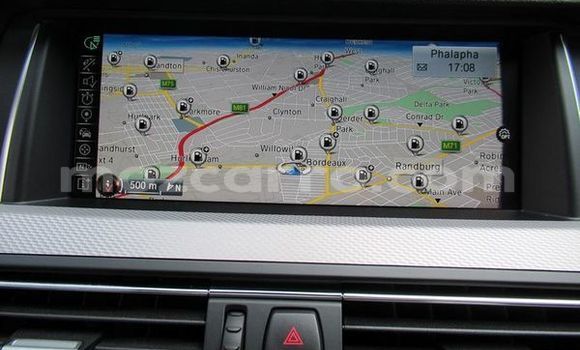 Buy Used BMW 5-Series Silver Car in Beira in Sofala Buy Used BMW 5-Series Silver Car in Beira in Sofala