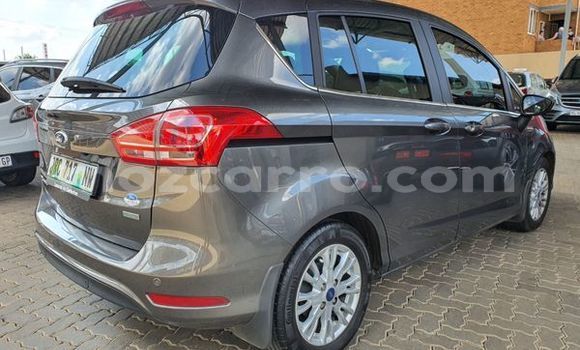 Buy Used Ford B-MAX Silver Car in Beira in Sofala Buy Used Ford B-MAX Silver Car in Beira in Sofala