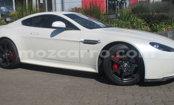 Buy Used Aston Martin V12 Vantage White Car in Beira in Sofala