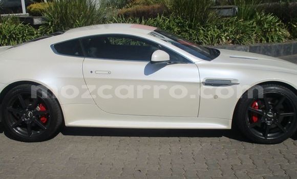 Buy Used Aston Martin V12 Vantage White Car in Beira in Sofala Buy Used Aston Martin V12 Vantage White Car in Beira in Sofala
