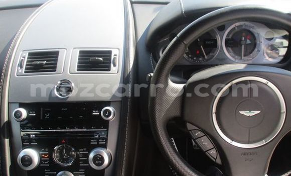 Buy Used Aston Martin V12 Vantage White Car in Beira in Sofala Buy Used Aston Martin V12 Vantage White Car in Beira in Sofala