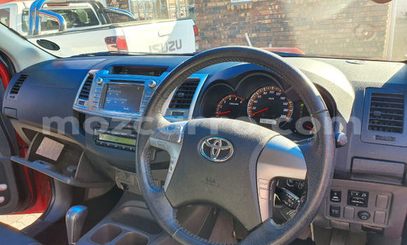 Buy Used Toyota Hilux Red Car in Beira in Sofala Buy Used Toyota Hilux Red Car in Beira in Sofala