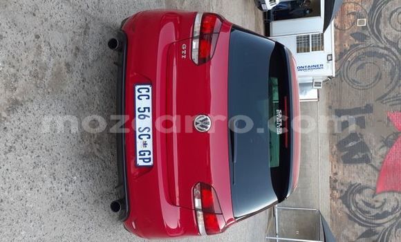 Buy Used Volkswagen Golf Red Car in Beira in Sofala Buy Used Volkswagen Golf Red Car in Beira in Sofala