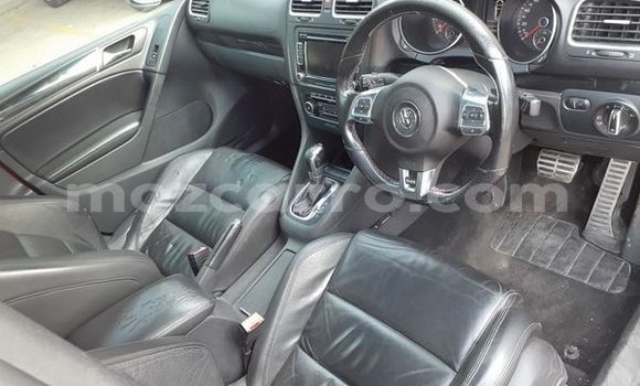 Buy Used Volkswagen Golf Red Car in Beira in Sofala Buy Used Volkswagen Golf Red Car in Beira in Sofala