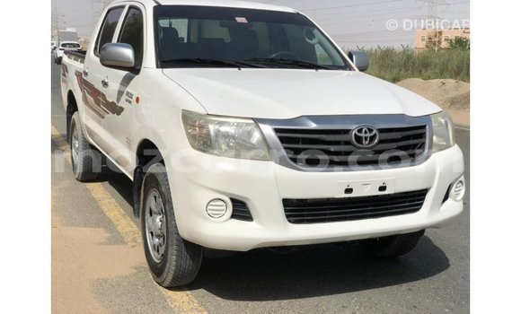 Comprar Importar Toyota Hilux Branco Carro em Import - Dubai em Cabo Delgado Comprar Importar Toyota Hilux Branco Carro em Import - Dubai em Cabo Delgado