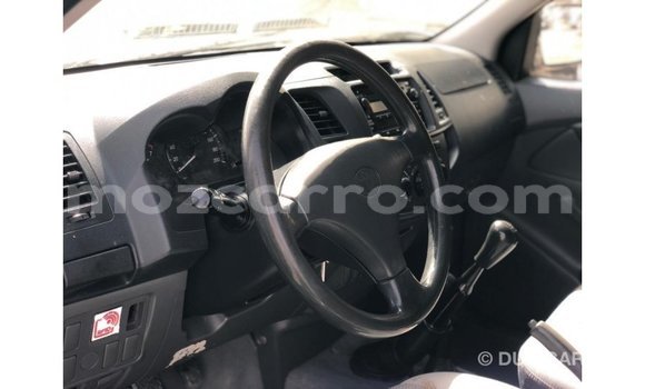 Comprar Importar Toyota Hilux Branco Carro em Import - Dubai em Cabo Delgado Comprar Importar Toyota Hilux Branco Carro em Import - Dubai em Cabo Delgado