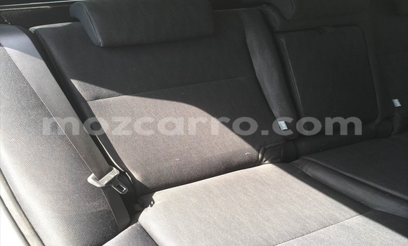 Nunua Ilio tumika Toyota Corolla Bluu Gari ndani ya Maputo nchini Maputo Nunua Ilio tumika Toyota Corolla Bluu Gari ndani ya Maputo nchini Maputo