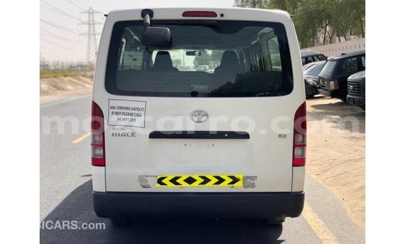 Buy Import Toyota Hiace White Car in Import - Dubai in Cabo Delgado Buy Import Toyota Hiace White Car in Import - Dubai in Cabo Delgado