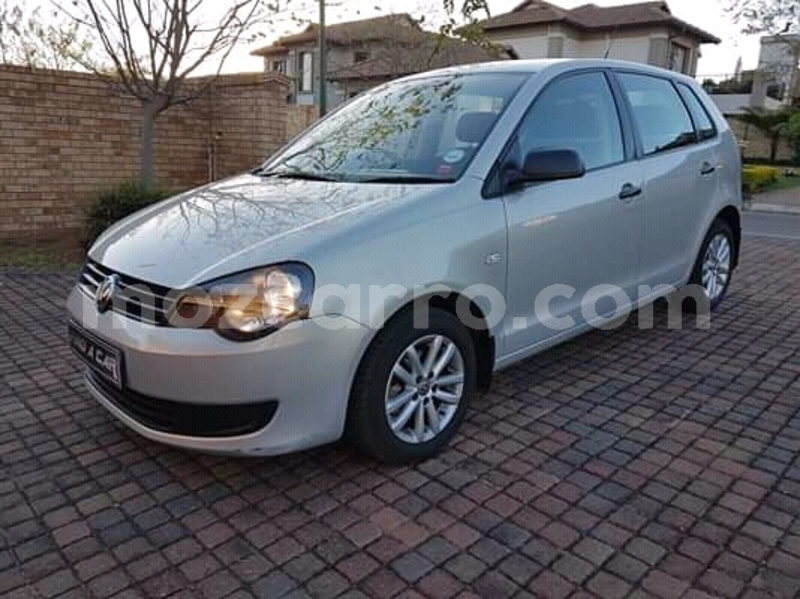 Big with watermark volkswagen polo tete will change 8914