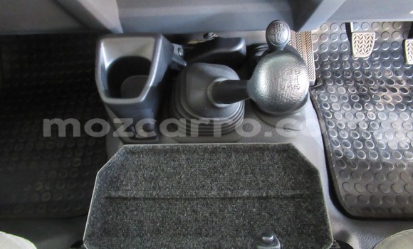 Comprar Usado Toyota Land Cruiser De outros Carro em Maputo em Maputo Comprar Usado Toyota Land Cruiser De outros Carro em Maputo em Maputo