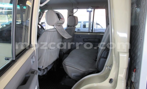 Comprar Usado Toyota Land Cruiser De outros Carro em Maputo em Maputo Comprar Usado Toyota Land Cruiser De outros Carro em Maputo em Maputo