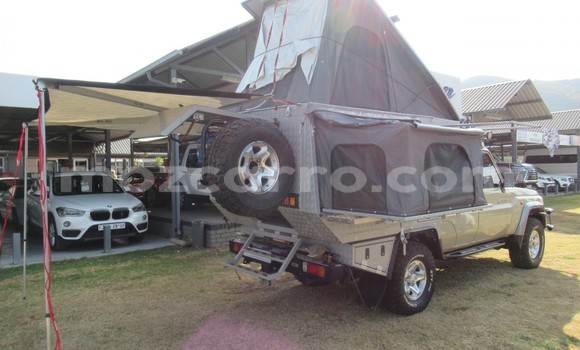 Comprar Usado Toyota Land Cruiser De outros Carro em Maputo em Maputo Comprar Usado Toyota Land Cruiser De outros Carro em Maputo em Maputo