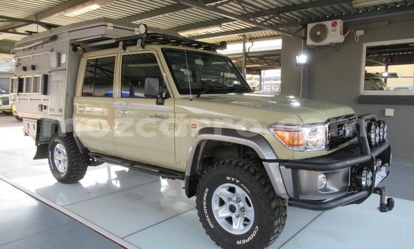 Comprar Usado Toyota Land Cruiser De outros Carro em Maputo em Maputo Comprar Usado Toyota Land Cruiser De outros Carro em Maputo em Maputo