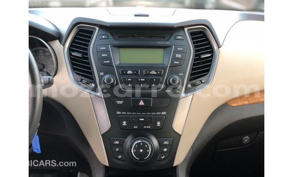Nunua Imported Hyundai Santa Fe Nyekundu Gari ndani ya Import - Dubai nchini Cabo Delgado Nunua Imported Hyundai Santa Fe Nyekundu Gari ndani ya Import - Dubai nchini Cabo Delgado