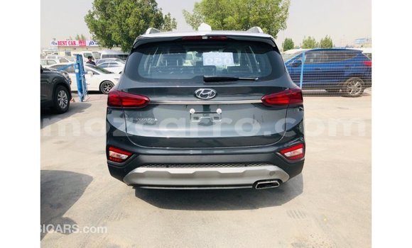 Tenga Imported Hyundai Santa Fe Girinhi Mota in Import - Dubai in Cabo Delgado Tenga Imported Hyundai Santa Fe Girinhi Mota in Import - Dubai in Cabo Delgado