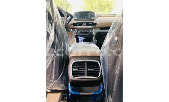 Tenga Imported Hyundai Santa Fe Girinhi Mota in Import - Dubai in Cabo Delgado Tenga Imported Hyundai Santa Fe Girinhi Mota in Import - Dubai in Cabo Delgado