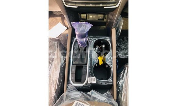 Tenga Imported Hyundai Santa Fe Girinhi Mota in Import - Dubai in Cabo Delgado Tenga Imported Hyundai Santa Fe Girinhi Mota in Import - Dubai in Cabo Delgado