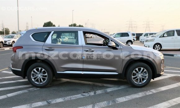Nunua Imported Hyundai Santa Fe Brown Gari ndani ya Import - Dubai nchini Cabo Delgado Nunua Imported Hyundai Santa Fe Brown Gari ndani ya Import - Dubai nchini Cabo Delgado