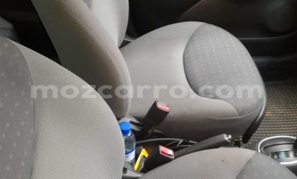 Tenga Tsaru Toyota Vitz Zvimwe Mota in Maputo in Maputo Tenga Tsaru Toyota Vitz Zvimwe Mota in Maputo in Maputo