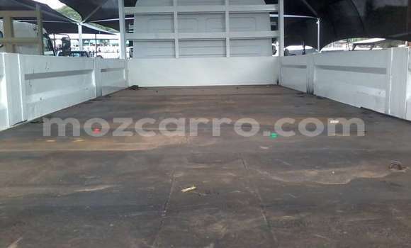 Buy Used Mercedes‒Benz Atego White Truck in Beira in Sofala Buy Used Mercedes‒Benz Atego White Truck in Beira in Sofala