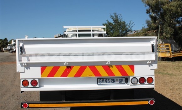 Buy Used Isuzu FTR 850 White Truck in Beira in Sofala Buy Used Isuzu FTR 850 White Truck in Beira in Sofala