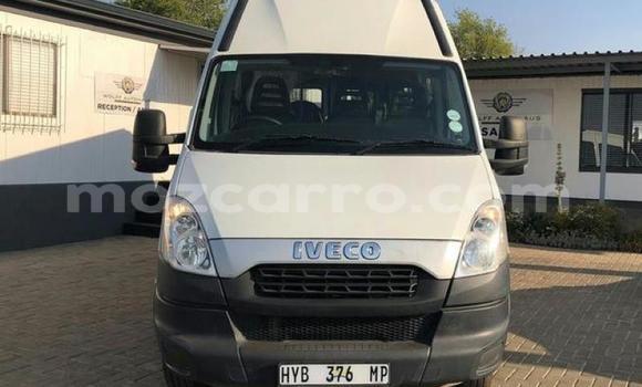 Buy Used Iveco Daily White Truck in Will change in Tete Buy Used Iveco Daily White Truck in Will change in Tete