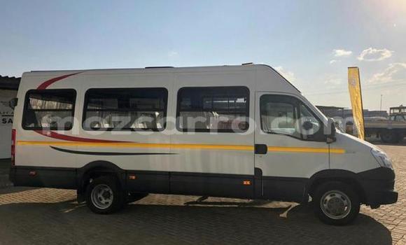 Buy Used Iveco Daily White Truck in Will change in Tete Buy Used Iveco Daily White Truck in Will change in Tete