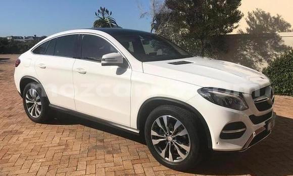 Tenga Tsaru Mercedes‒Benz GL-Class Chena Mota in Maputo in Maputo