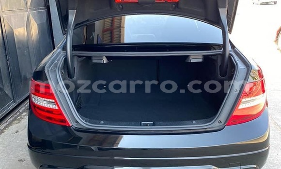 Comprar Usado Mercedes‒Benz C-Class Preto Carro em Ancuabe em Cabo Delgado Comprar Usado Mercedes‒Benz C-Class Preto Carro em Ancuabe em Cabo Delgado