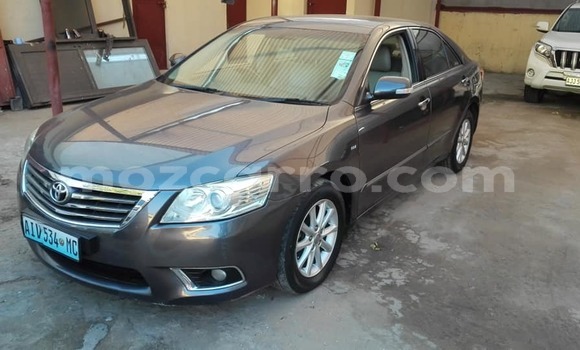 Comprar Usado Toyota Camry Preto Carro em Ancuabe em Cabo Delgado