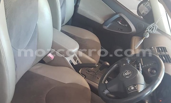 Buy Used Toyota Vanguard Silver Car in Ancuabe in Cabo Delgado Buy Used Toyota Vanguard Silver Car in Ancuabe in Cabo Delgado