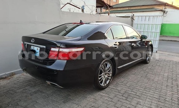 Buy Used Lexus LS Black Car in Ancuabe in Cabo Delgado Buy Used Lexus LS Black Car in Ancuabe in Cabo Delgado